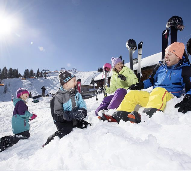 Skiurlaub mit der Familie © Flachau Tourismus